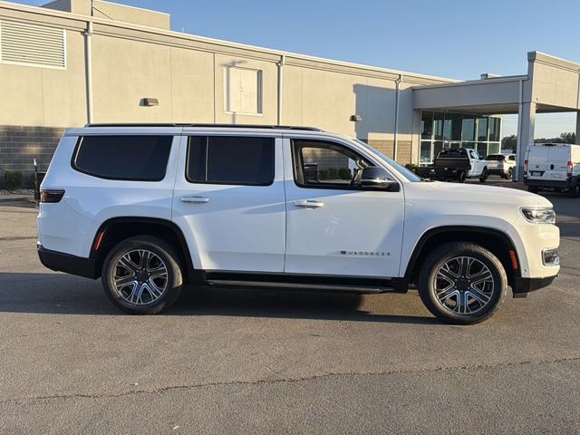 Used 2024 White Jeep Base image 5