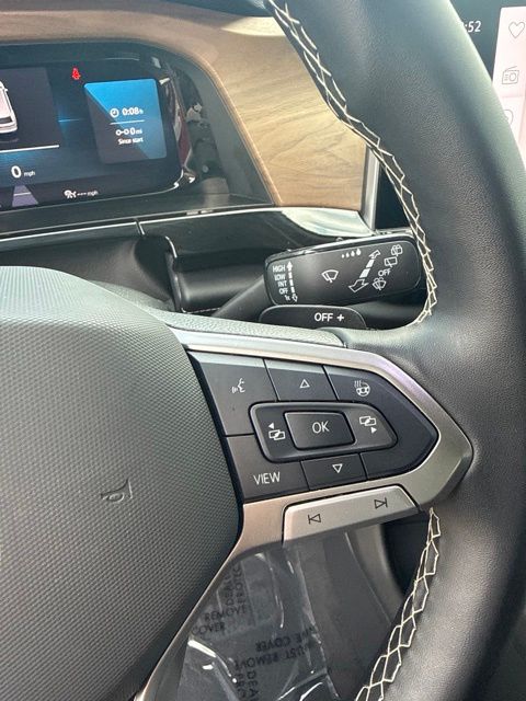 2025 Volkswagen Atlas 2.0T SE w/Technology:L168456A