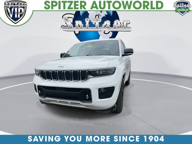 Certified Used 2023 White Jeep Overland image 4
