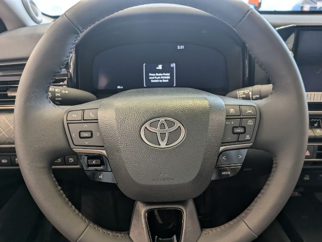 2025 Toyota Camry XLE 10