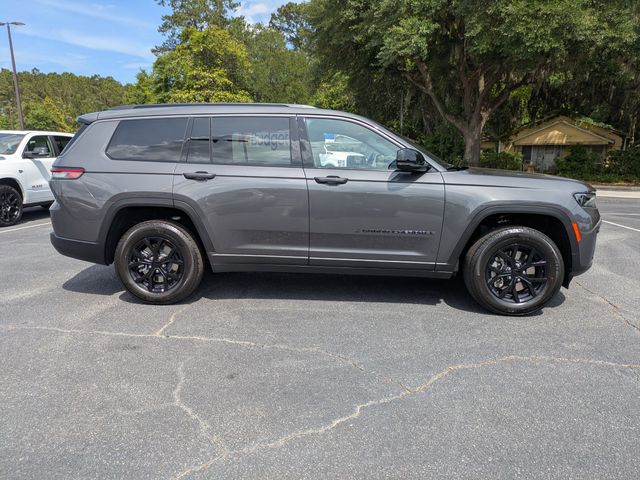 2026 Jeep Grand Cherokee L Altitude 4x2