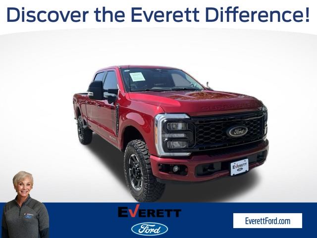 2025 Ford F-250 Super Duty Lariat Crew Cab 4WD