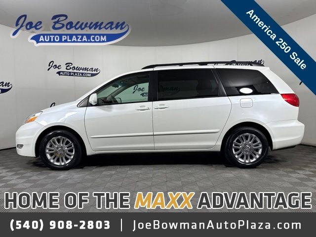 White (Blizzard Pearl) 2010 Toyota Sienna Minivan Front-Wheel Drive 5-Speed Automatic Overdrive