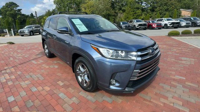 Used 2018 Toyota Highlander Hybrid SUV