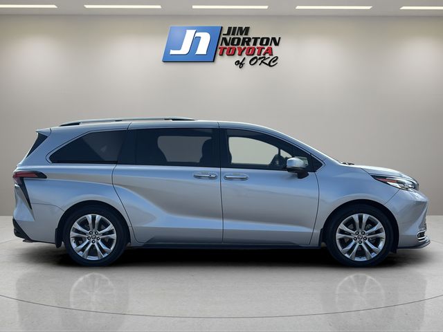 Used 2023 Toyota Sienna Van