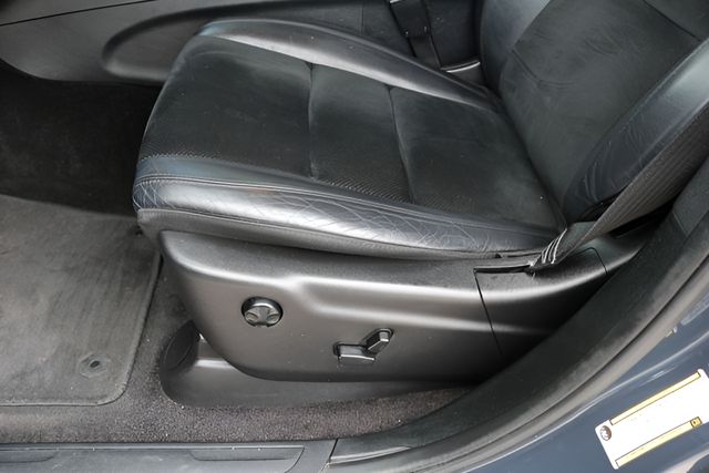 Used Car 2018 Jeep Grand Cherokee  Altitude For Sale Under $20,000 In Austin, Texas