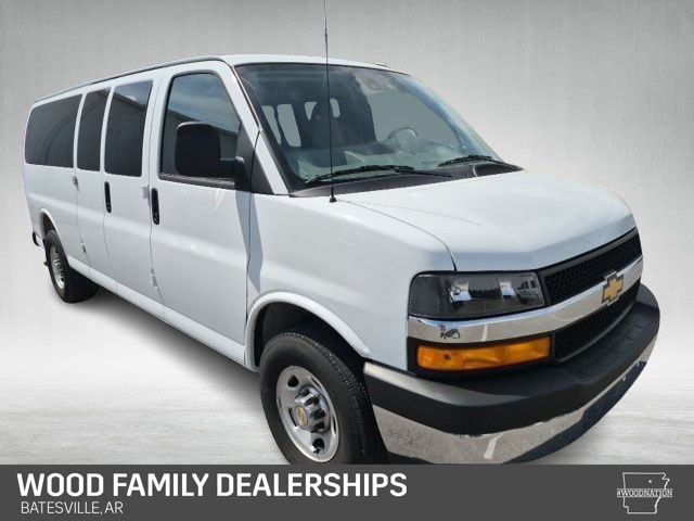 Summit White 2025 Chevrolet Express Van Rear-Wheel Drive