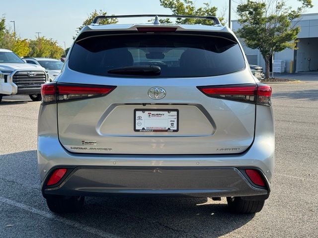 Used 2021 Toyota Highlander SUV