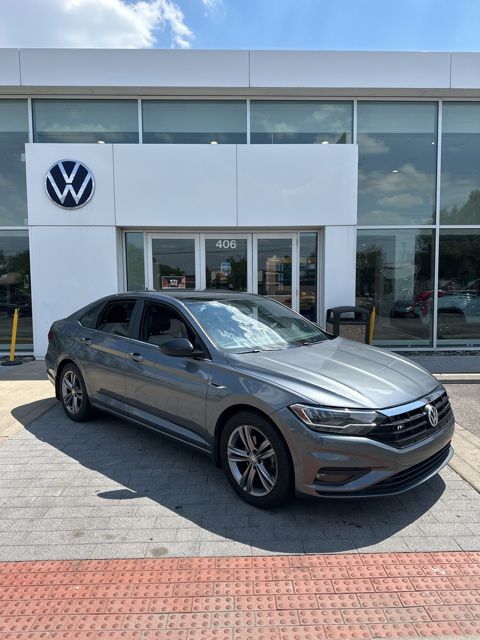 Platinum Gray Metallic 2020 Volkswagen Jetta R-Line FWD Sedan Front-Wheel Drive 8-Speed Automatic