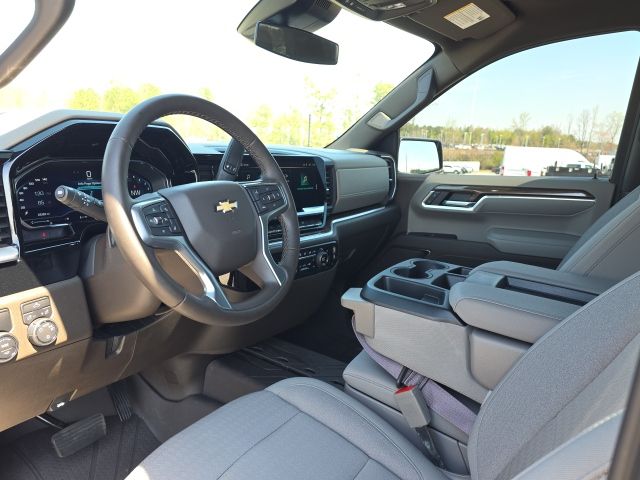 2024 Chevrolet Silverado 1500 LT:168467A