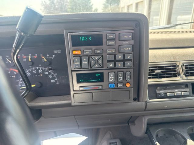 1994 Blue Chevrolet C/K 1500 Cheyenne 4X4 Truck