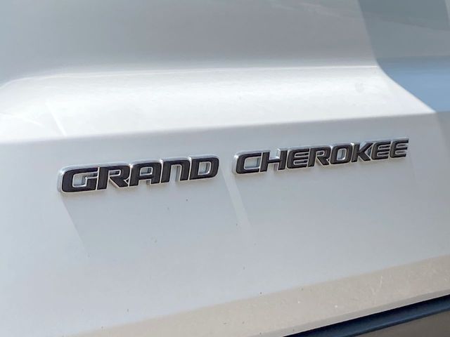 2021 Jeep Grand Cherokee Laredo 31