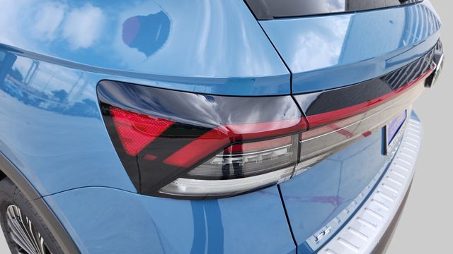 2025 Volkswagen Taos