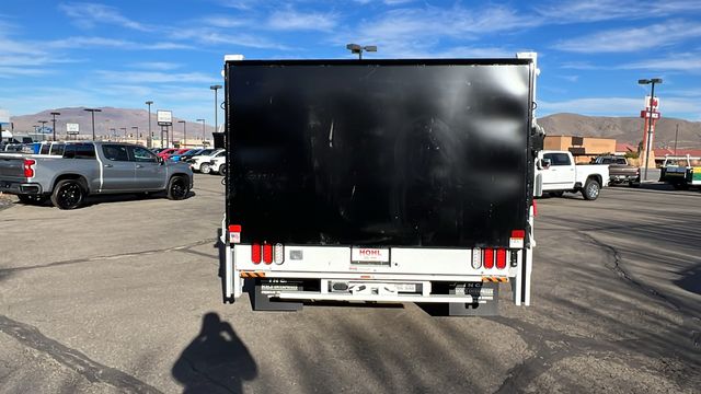 2022 Chevrolet Silverado 5500HD Work Truck 4