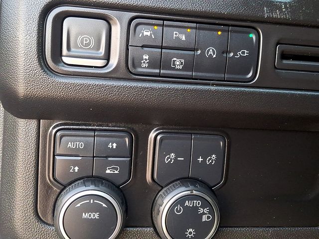 ChevroletTahoe25