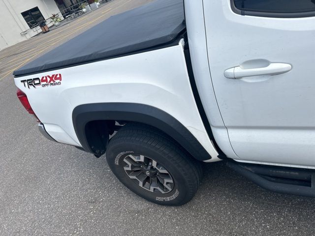 2017 Toyota Tacoma  5