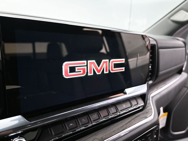 2025 GMC Sierra 1500 SLT 18