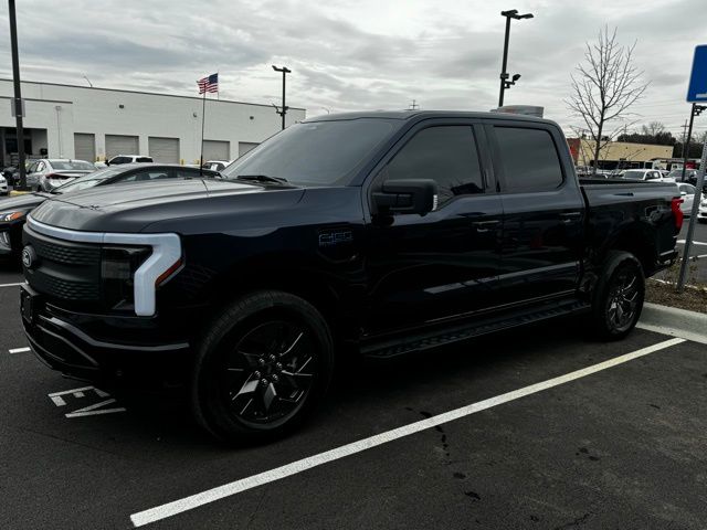 2024 Ford F-150 Lightning Flash 31