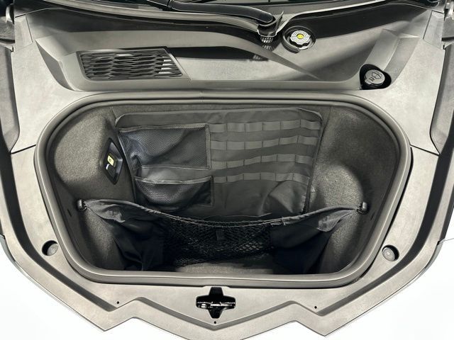 Used 2023 White Chevrolet Stingray image 12