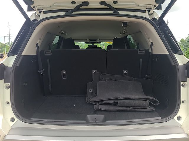 Used 2024 Nissan Pathfinder SUV