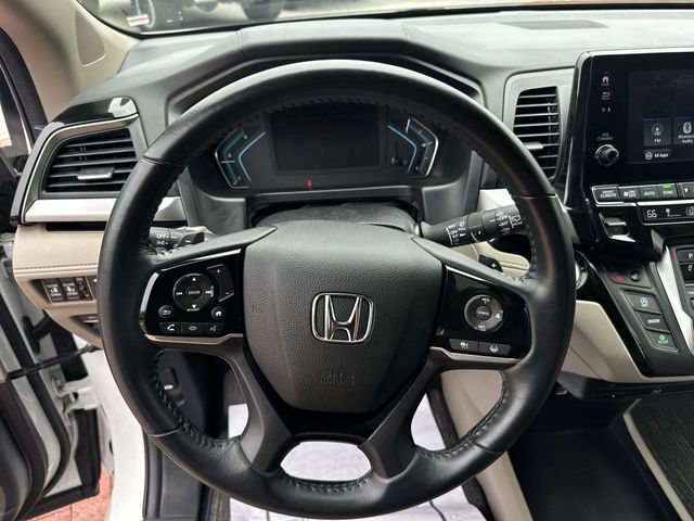Used 2024 Honda Odyssey Van