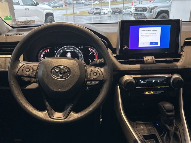 2024 Toyota RAV4 LE 7