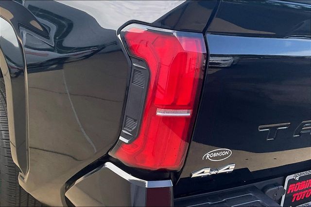 Used 2025 Toyota Tacoma Truck