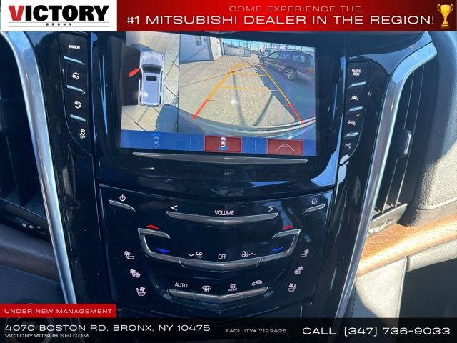 2020 Cadillac Escalade Luxury photo