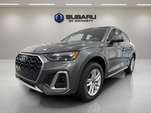2023 Audi Q5 45 Premium's photo