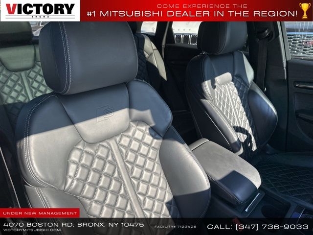2021 Audi SQ5 Prestige photo