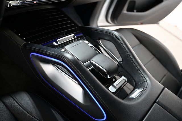 Used 2020 Silver Mercedes-Benz GLS 450 image 31