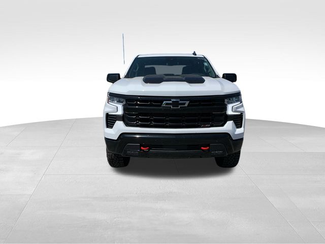 2024 Chevrolet Silverado 1500 LT Trail Boss 2