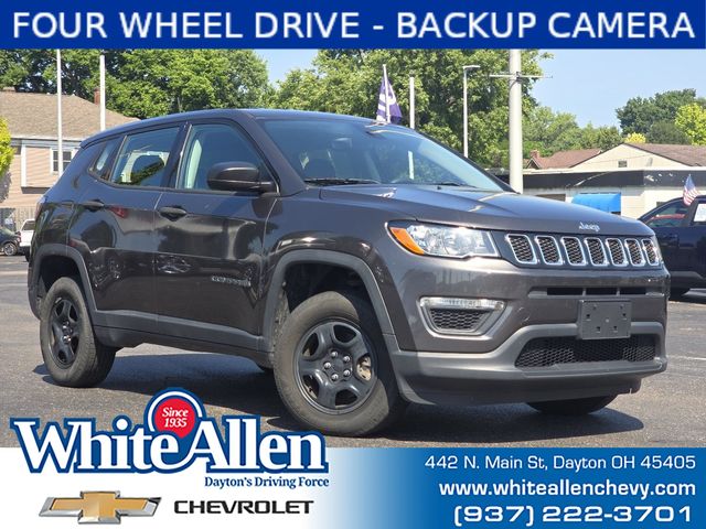 Gray (Granite Crystal Metallic Clearcoat) 2018 Jeep Compass SUV / Crossover Four-Wheel Drive 9-Speed Automatic