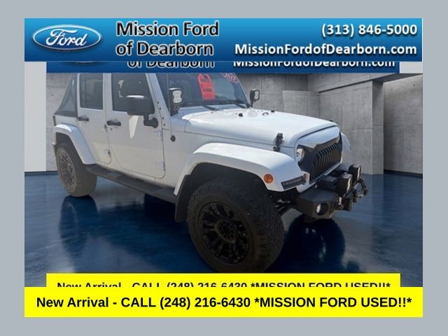 White 2013 Jeep Wrangler Unlimited Sahara 4WD SUV / Crossover Four-Wheel Drive 6-Speed Manual