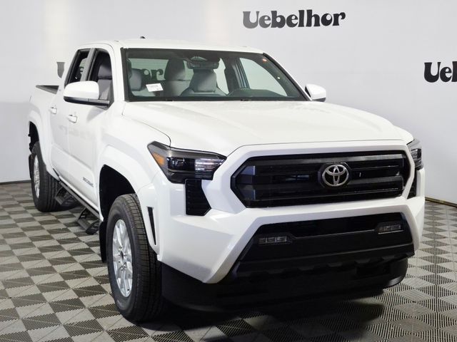 Ice Cap 2026 Toyota Tacoma Pickup Truck Four-Wheel Drive 8-Speed Automatic