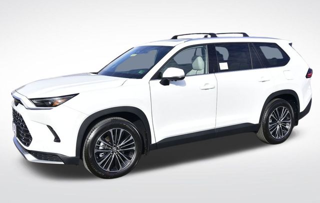 2026 Toyota Grand Highlander Platinum's photo