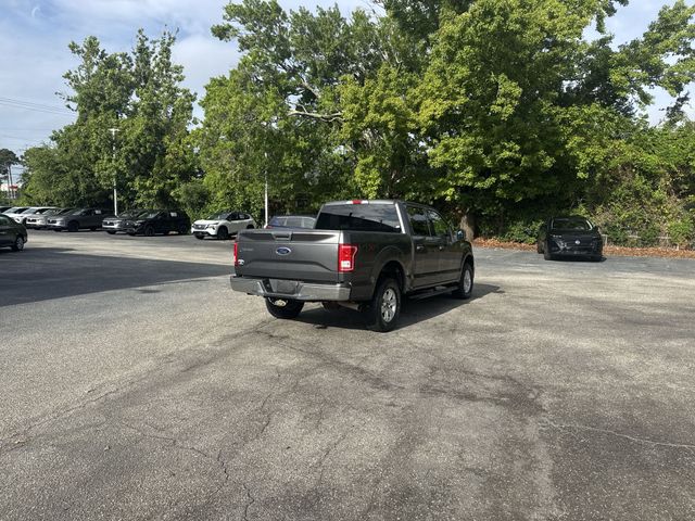 Used 2017 Gray Ford XLT image 5