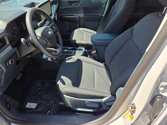 New 2026 Ford Maverick XL 4D Crew Cab