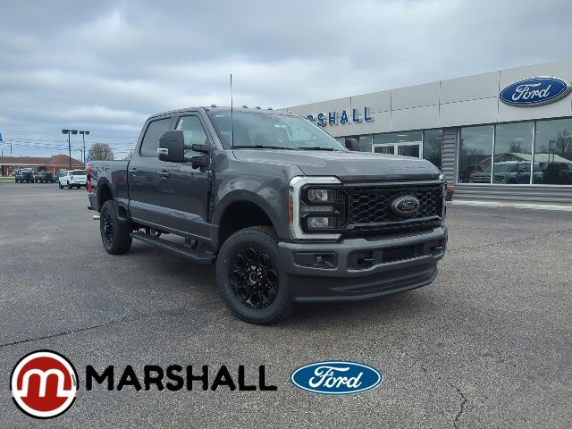 2026 Ford F-250 Super Duty XLT Crew Cab 4WD