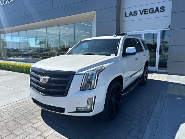  2017 Cadillac Escalade RWD   