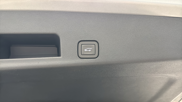 New 2026 Sterling Gray Metallic Chevrolet LT image 29