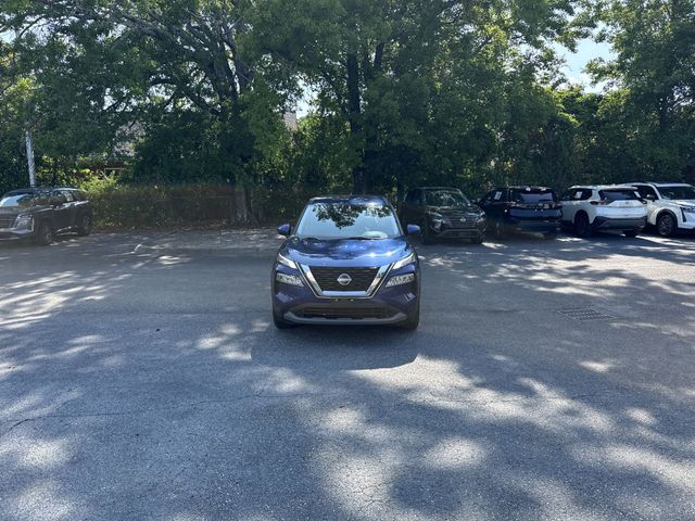 Used 2023 Blue Nissan SV image 2