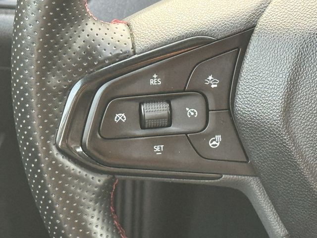 2025 Chevrolet Trax 2RS White at Ross Downing Buick GMC