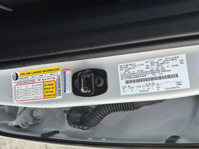 Used 2024 White Ford XLT image 37