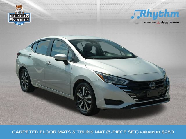 Brilliant Silver Metallic 2025 Nissan Versa Sedan Front-Wheel Drive Continuously Variable Transmission