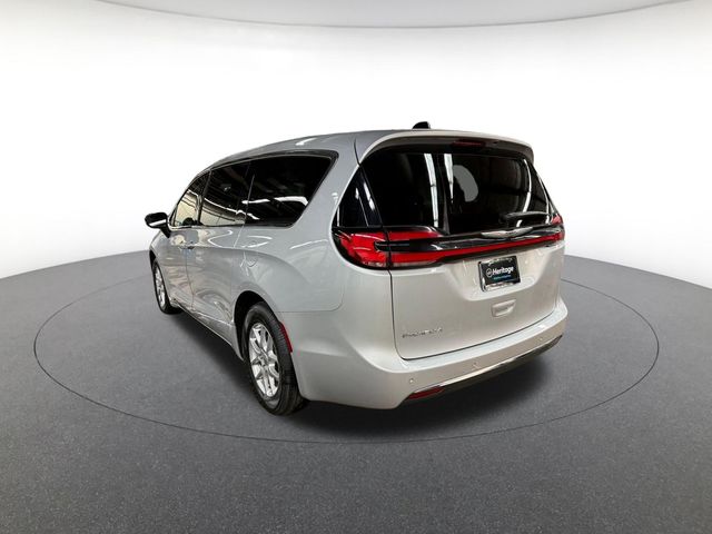 used 2024 Chrysler Pacifica car, priced at $25,290