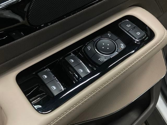 2023 Lincoln Aviator Standard