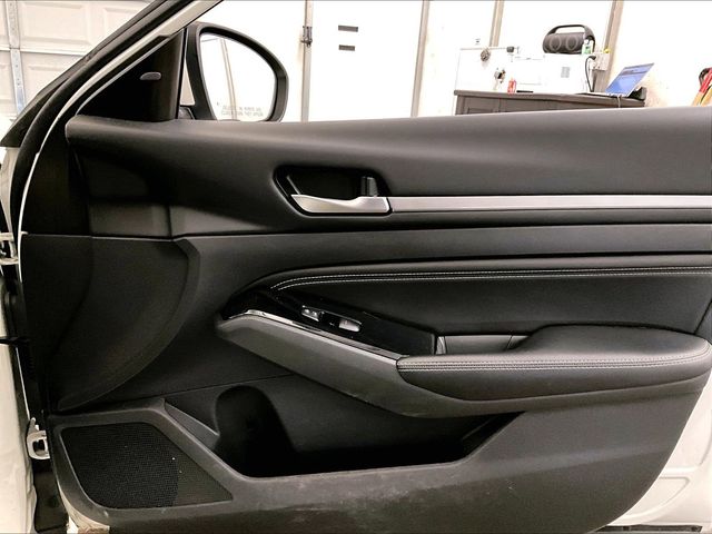 2023 Nissan Altima 2.5 SV White at John Sisson Motors