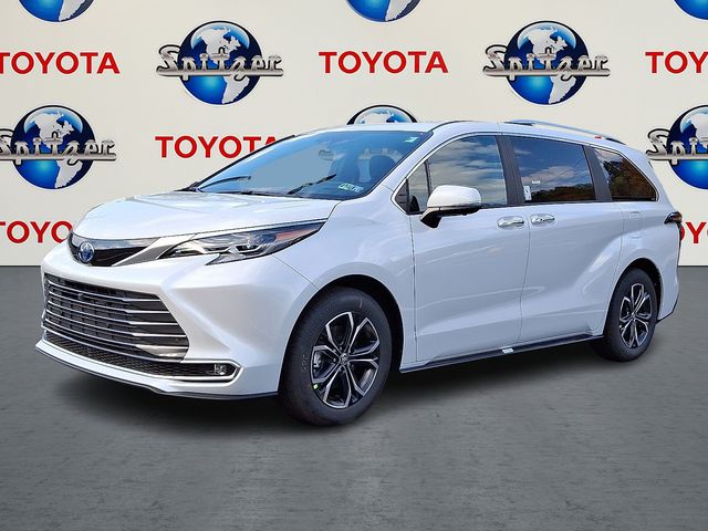 2025 Toyota Sienna Platinum photo 3