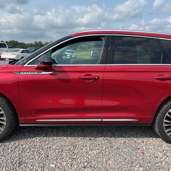 2021 Lincoln Corsair Standard - 3